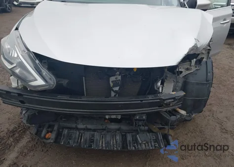 2018 Nissan Sentra S из США, поврежденный, VIN 3N1AB7AP7JY347614